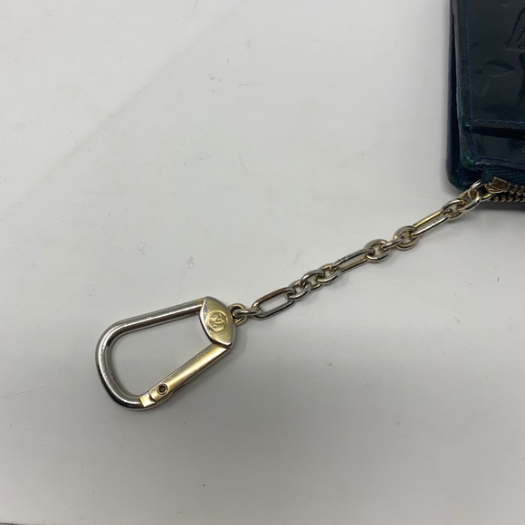 Louis Vuitton Coin Purse/Key Chain! - Picture 6 of 10